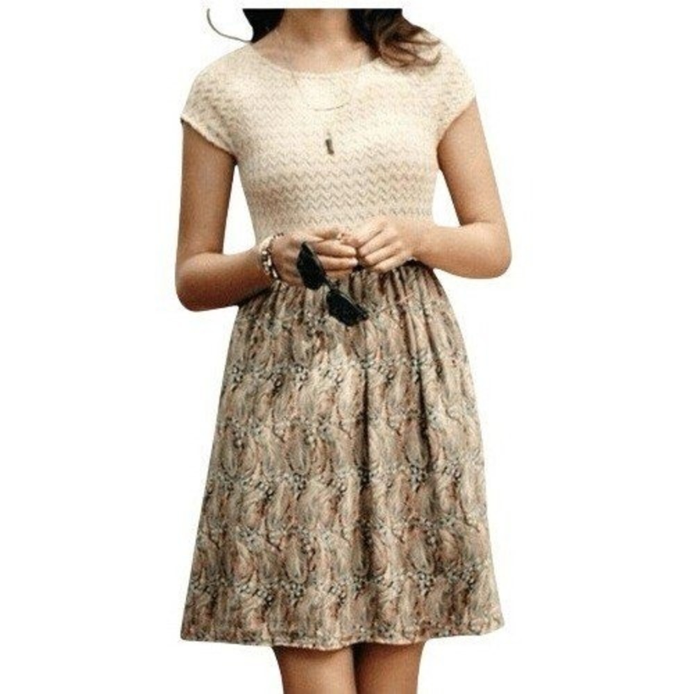 ANTHROPOLOGIE WESTON Arcata Chevron Knit Feather Print Dress EUC PXS
